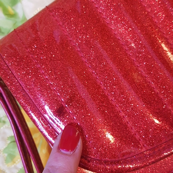 Lux de Ville red sparkle clutch - Picture 3 of 7